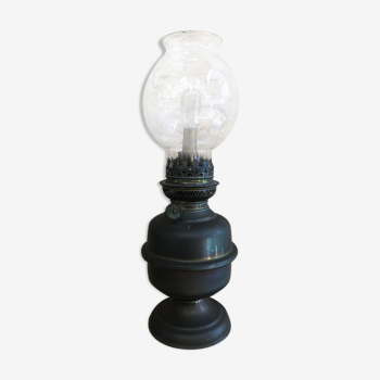 Ancienne lampe pétrole corps laiton + réflecteur boule verre vintage