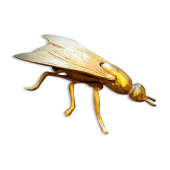 Bronze ashtray representing a fly