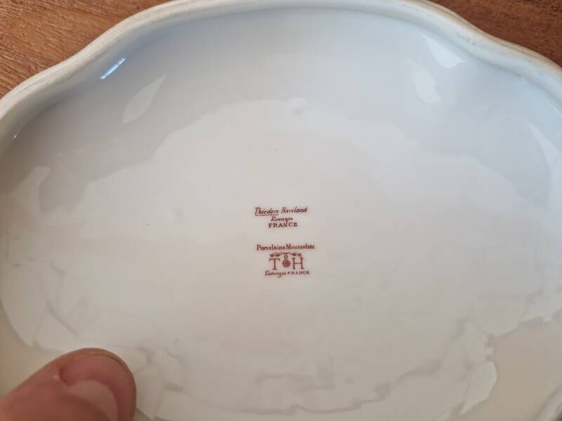 Theodore Haviland - Mousseline porcelain bonbonnière - Limoges 1900
