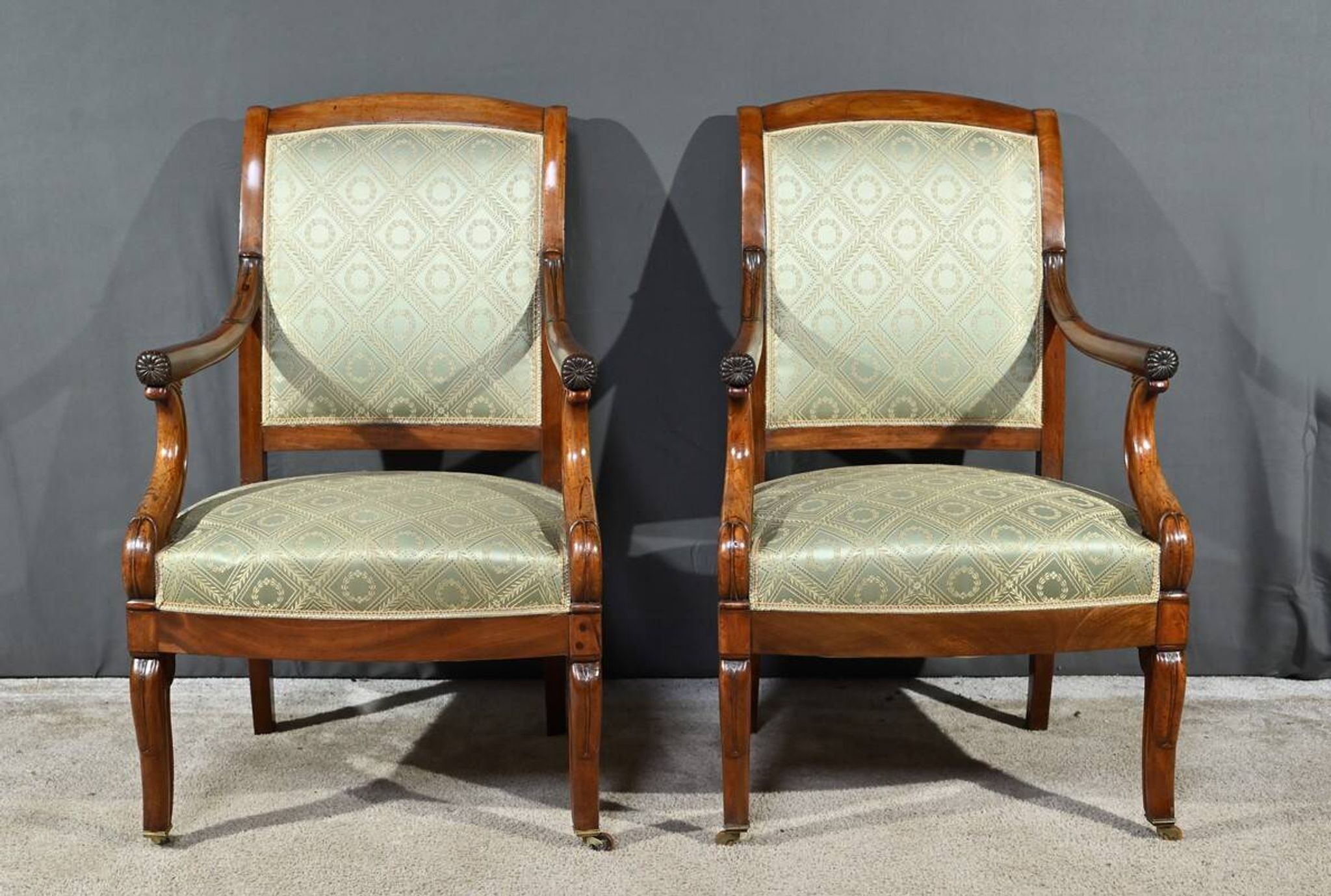 Pair of Crossed Armchairs in Mahogany, Restoration Period – Early 19th Century