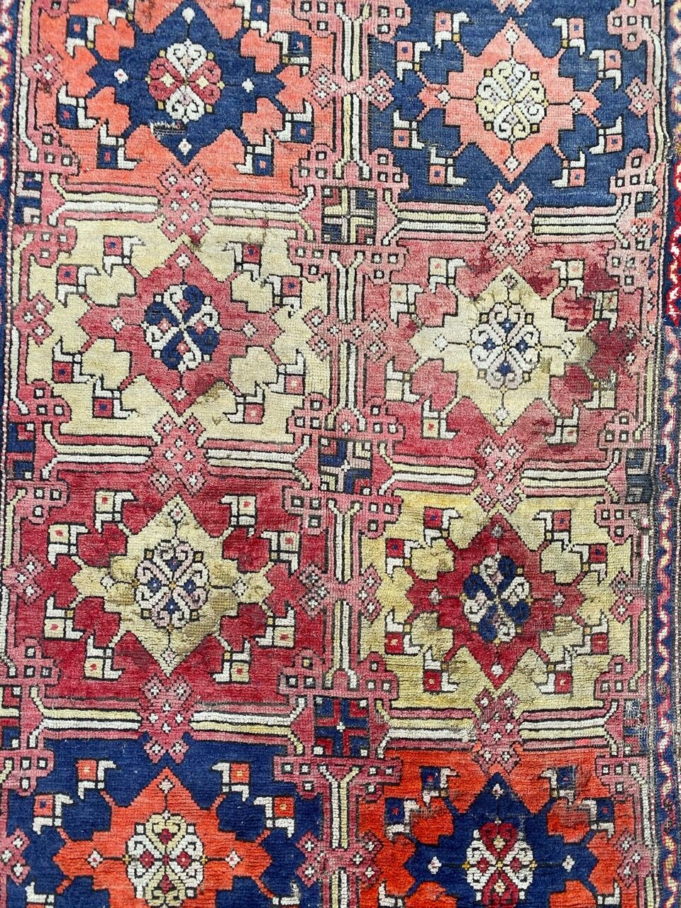 Ancient Turkish carpet Smyrne 130x197 cm