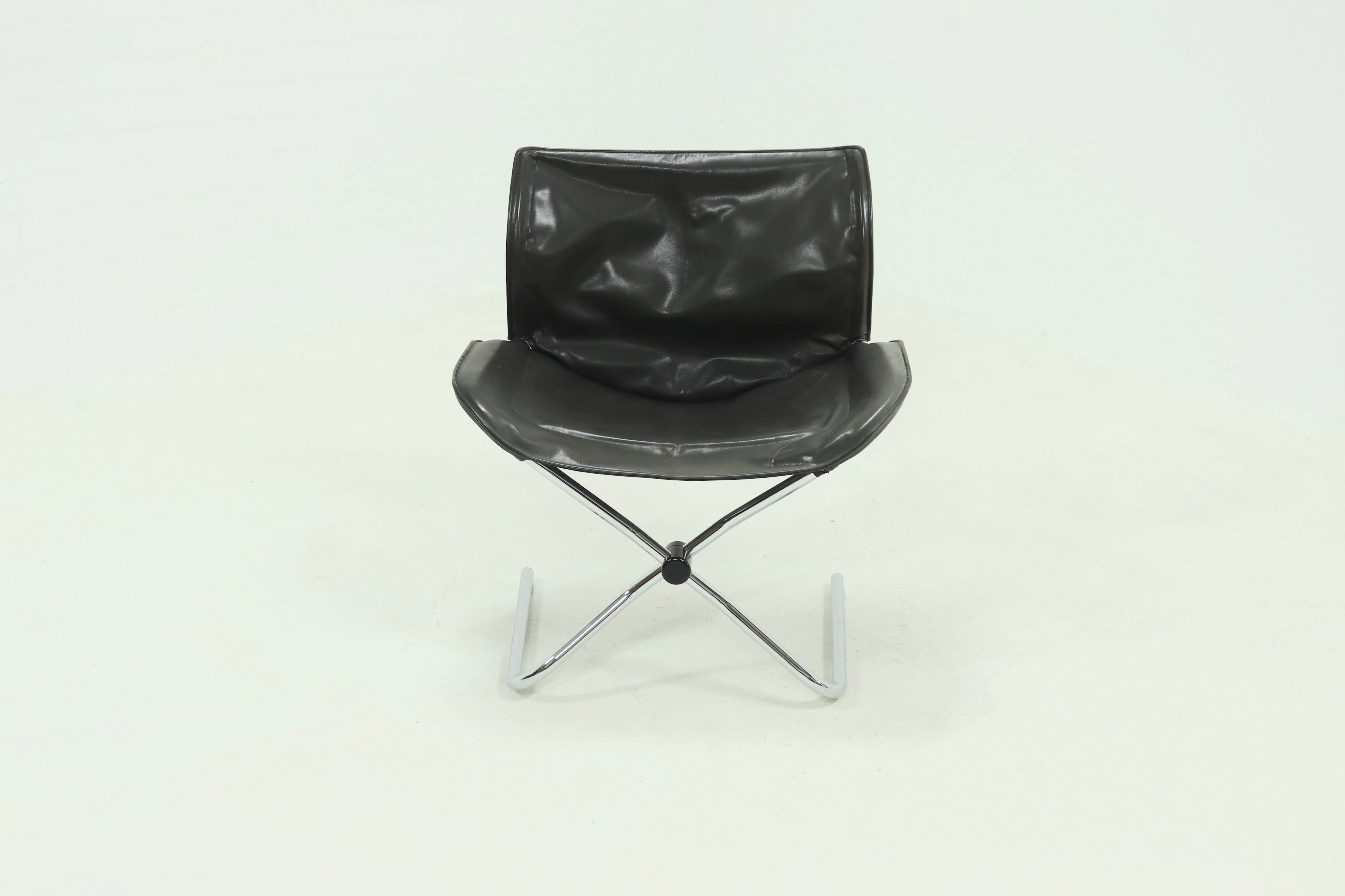 Leather Lounge Chair by Simon Desanta for COR Germany 1980s