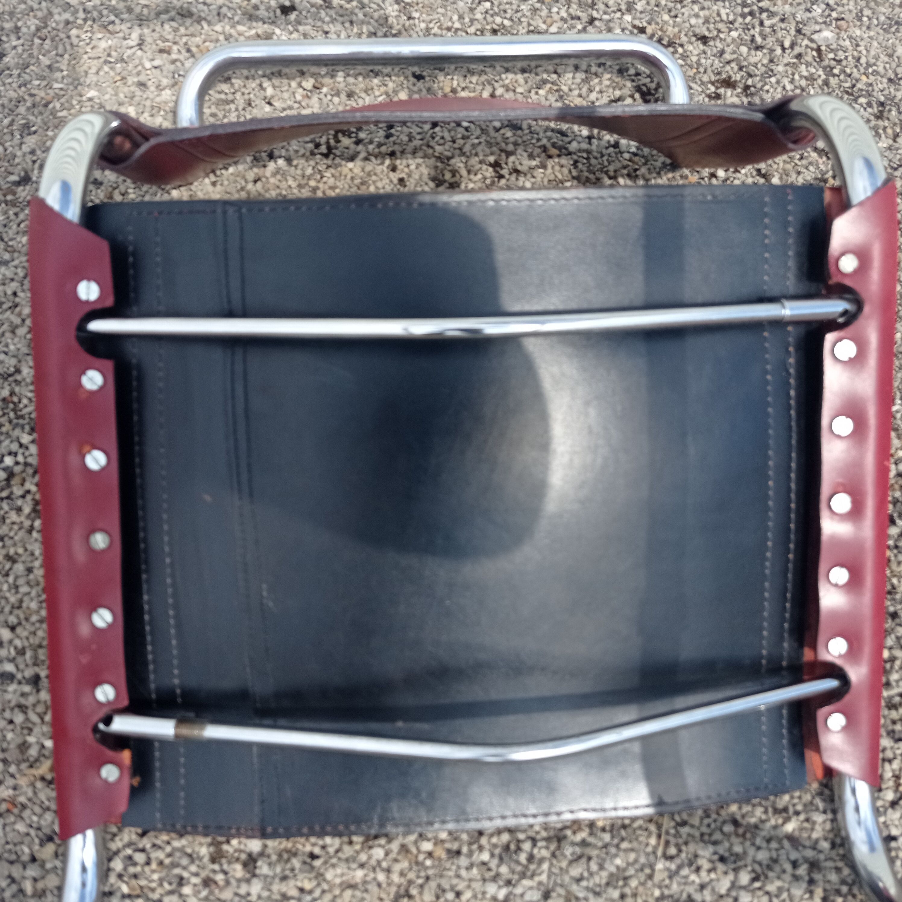 Pair of Bersanelli chairs in black and burgundy leather