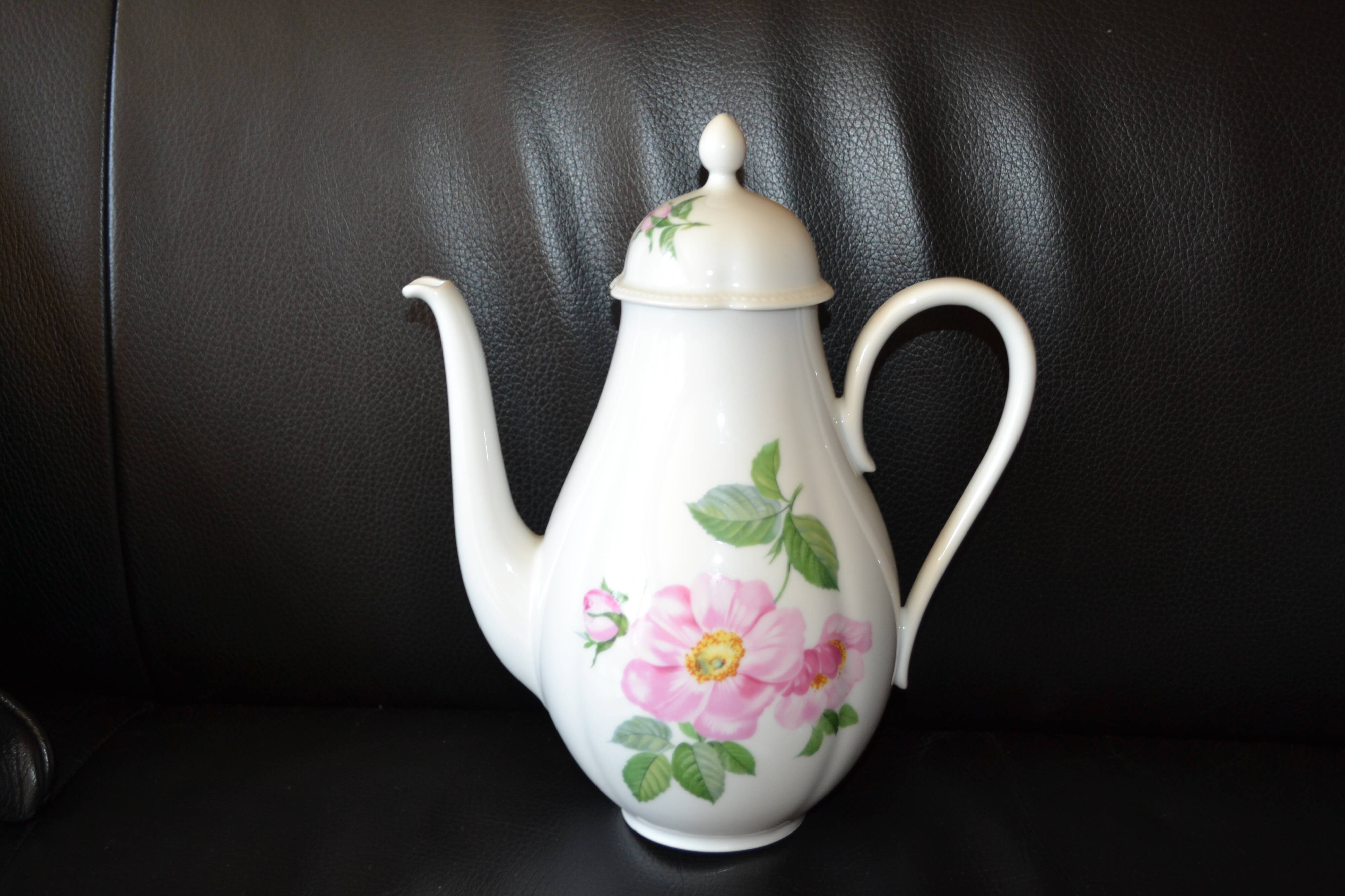 H&c selb bavaria heinrich porcelain tea or coffee service