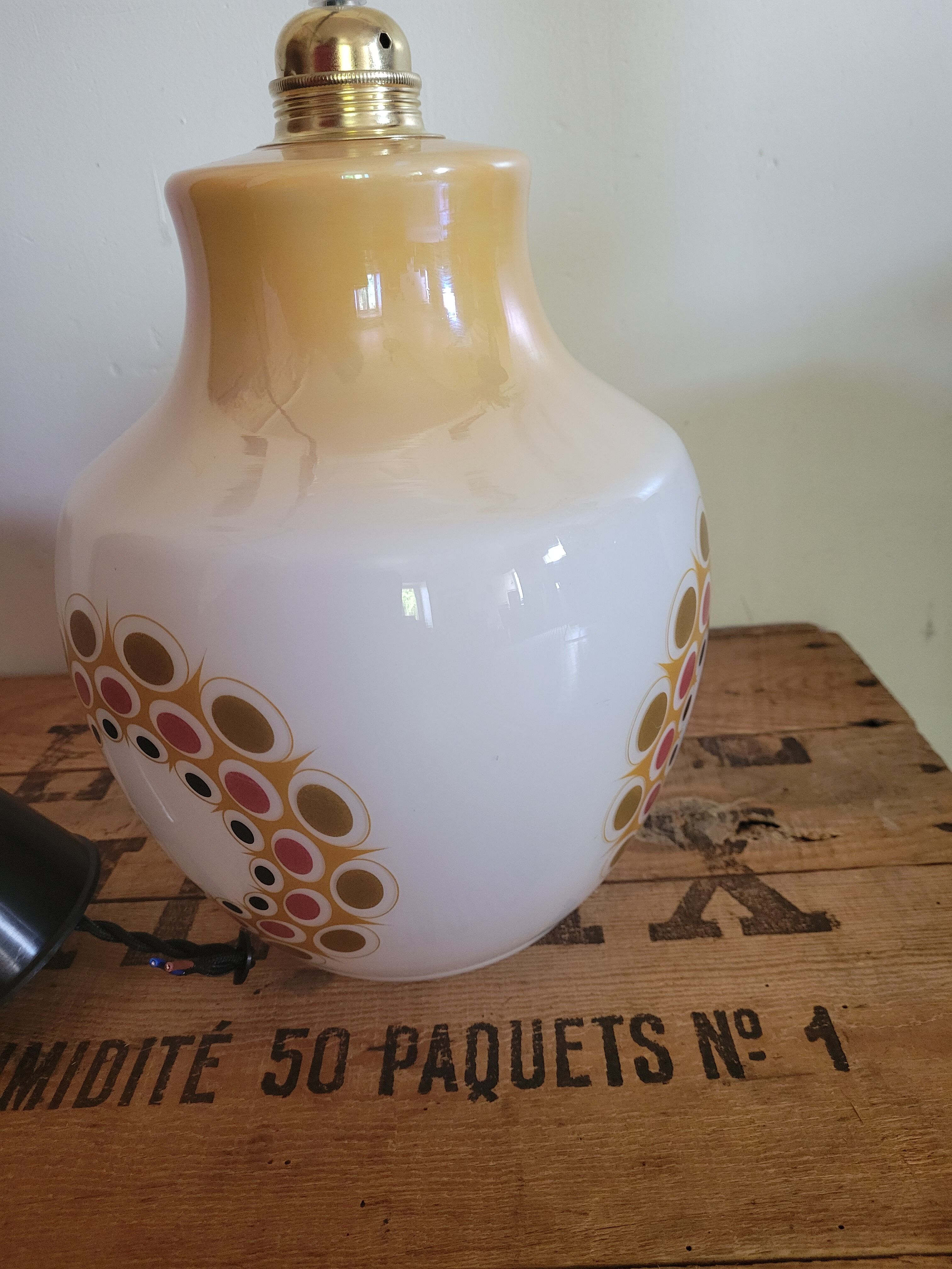 Opaline hanging lamp 70