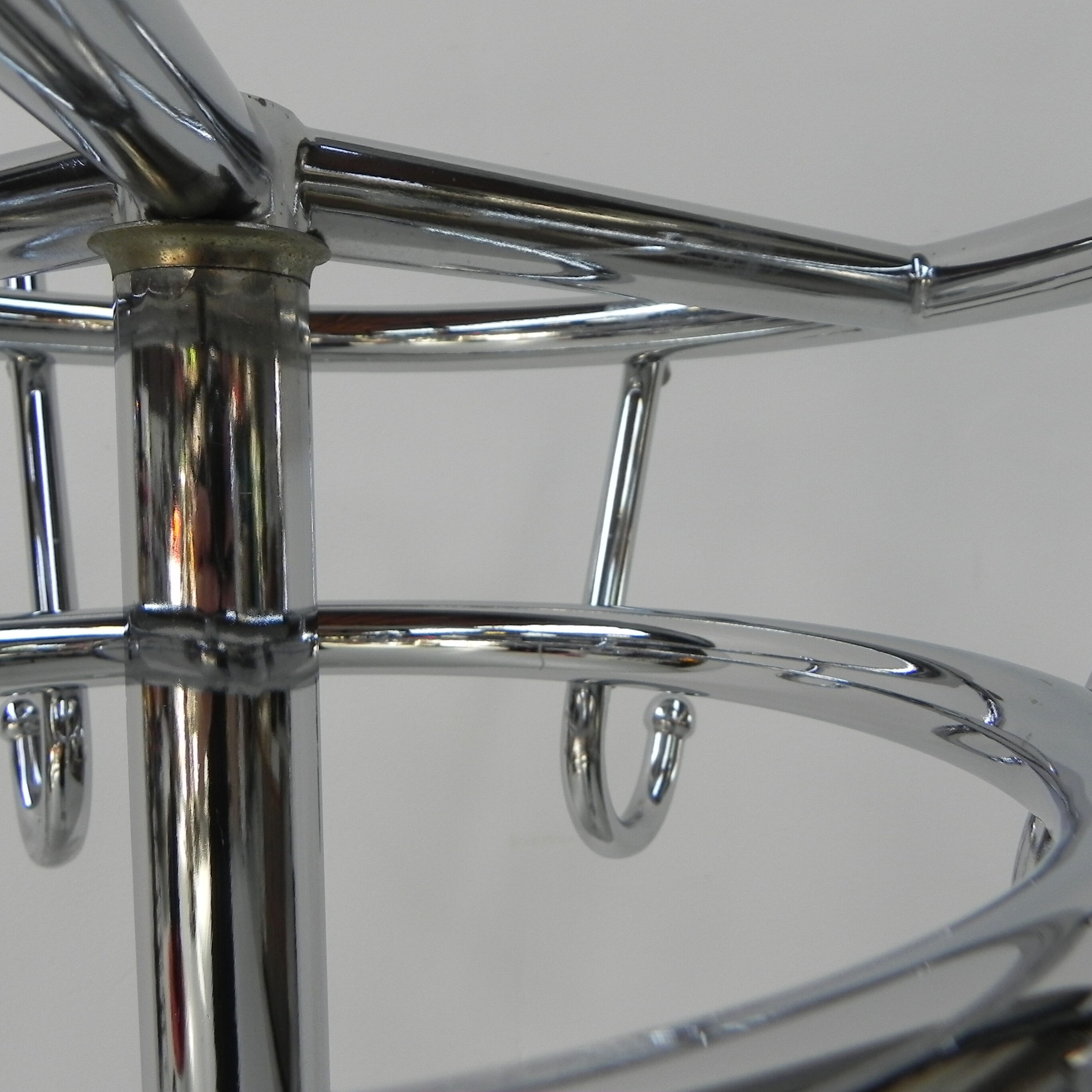 Standing chrome-plated Tubax coat rack