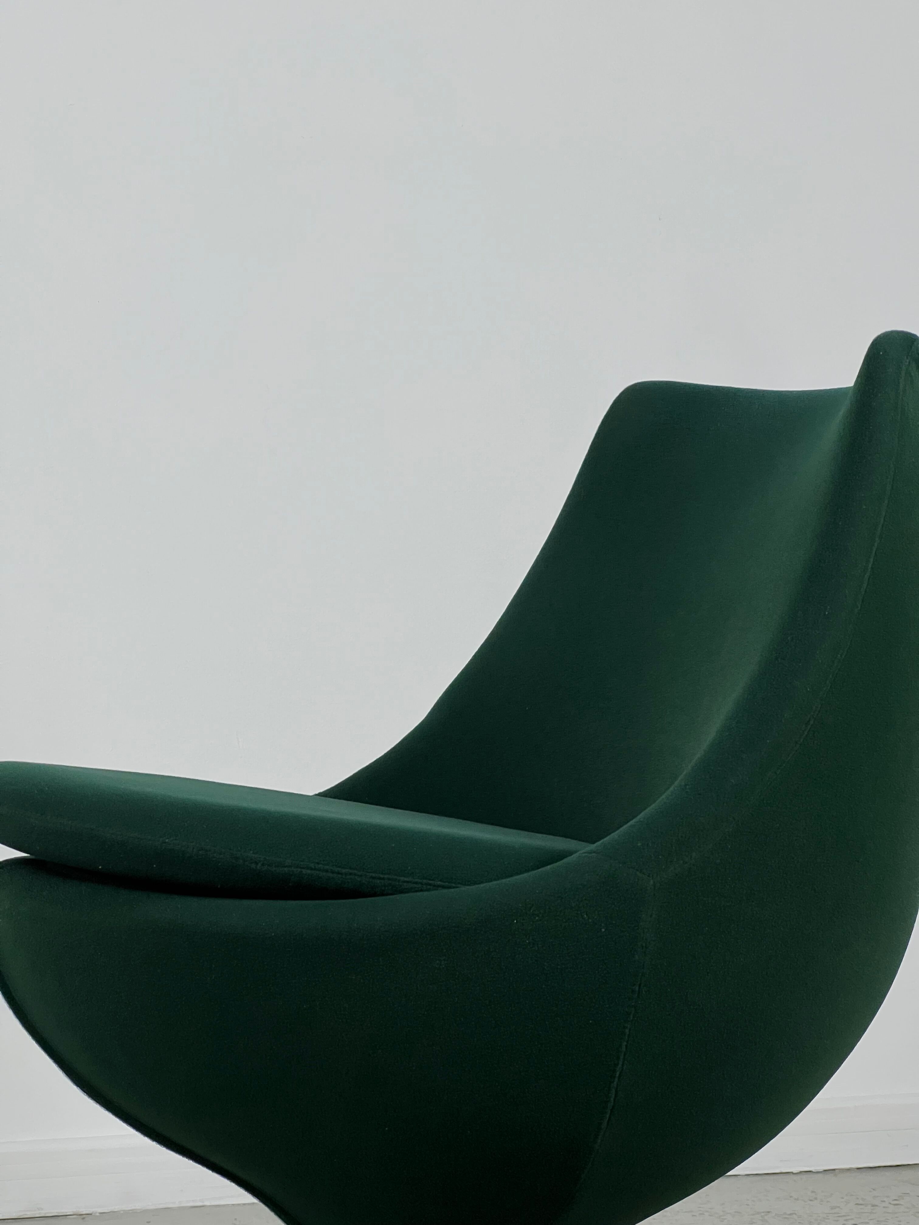 Set of 'Polaris' swivel chairs by Pierre Guariche for Meurop, 1960s