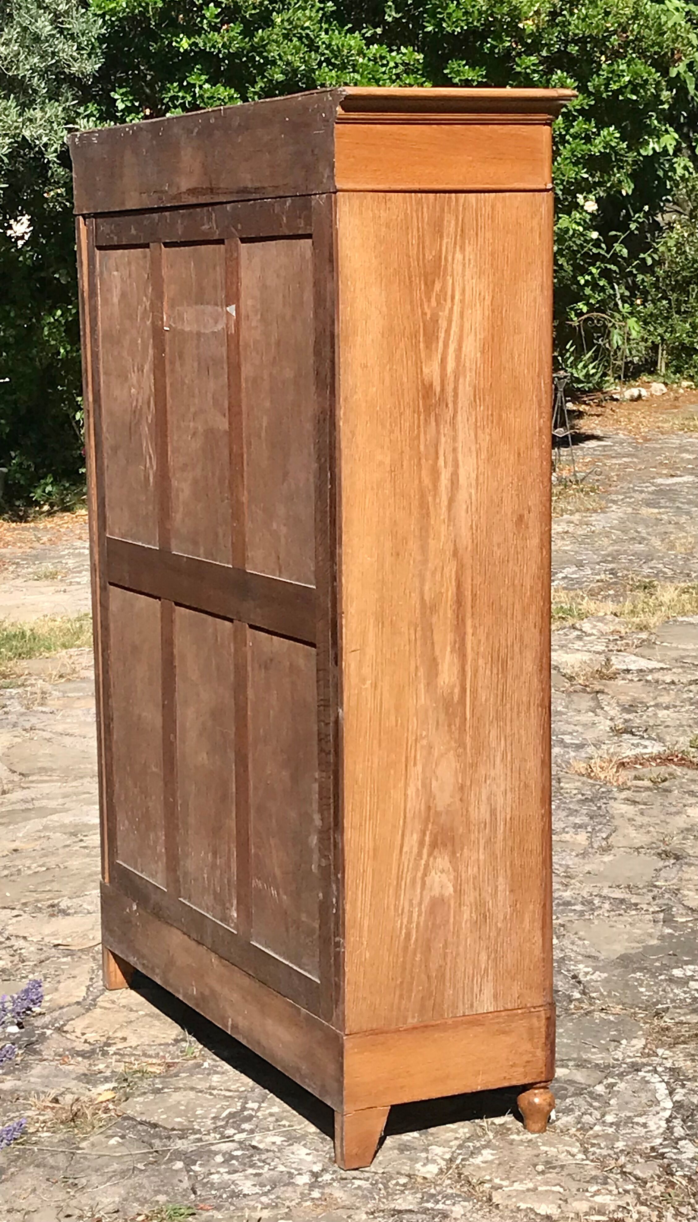 Vintage glass cabinet