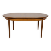 Table à manger ovale du milieu du siècle en teck de G-Plan, années 1960