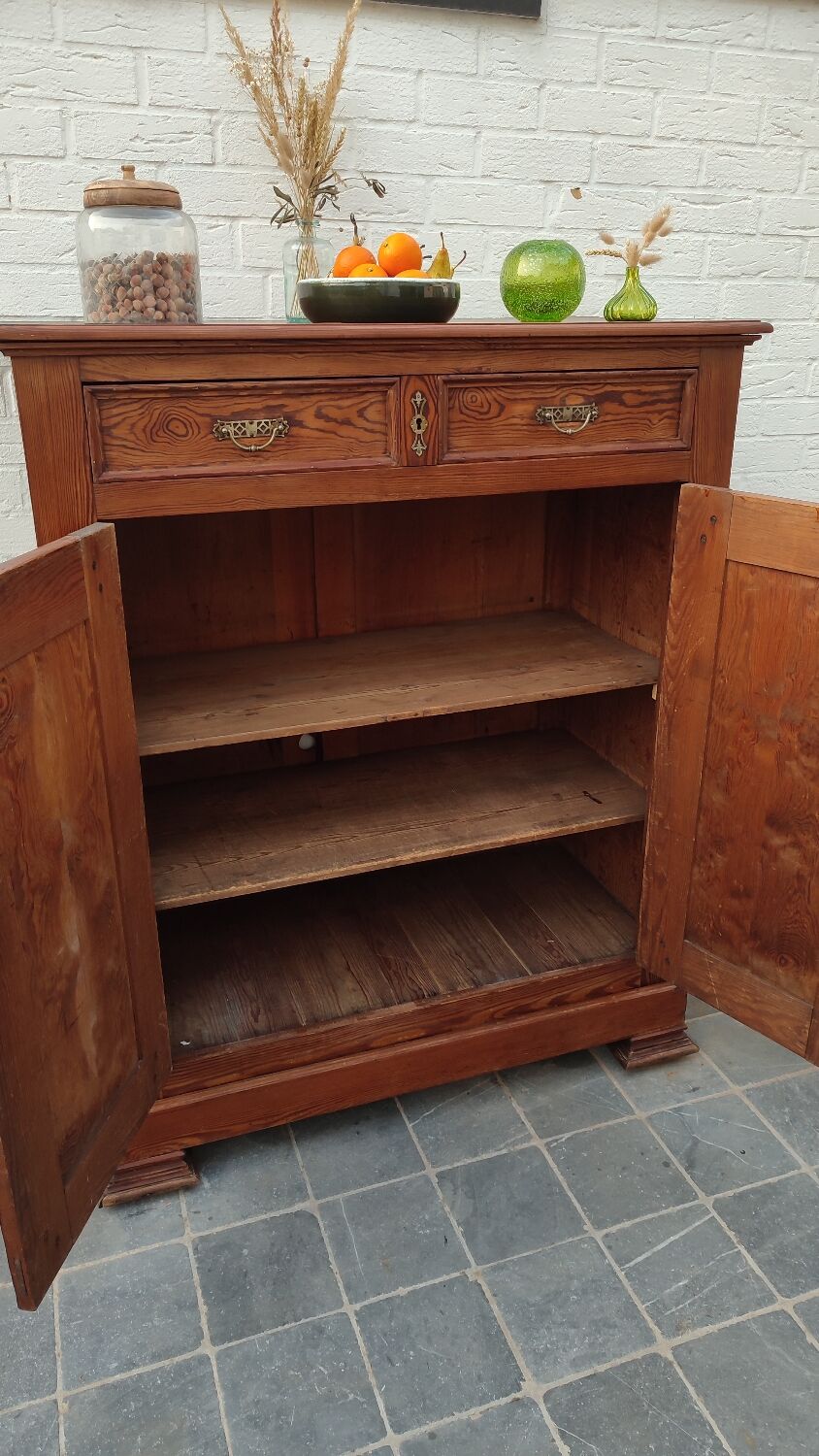 Parisian oak sideboard