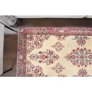 Tapis de sol turc Oushak fait main en laine et coton beige des années 1970 103x206