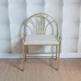 Dressing table in gold metal