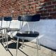 Lot 4 chaises vintage skaï noir et métal chromé