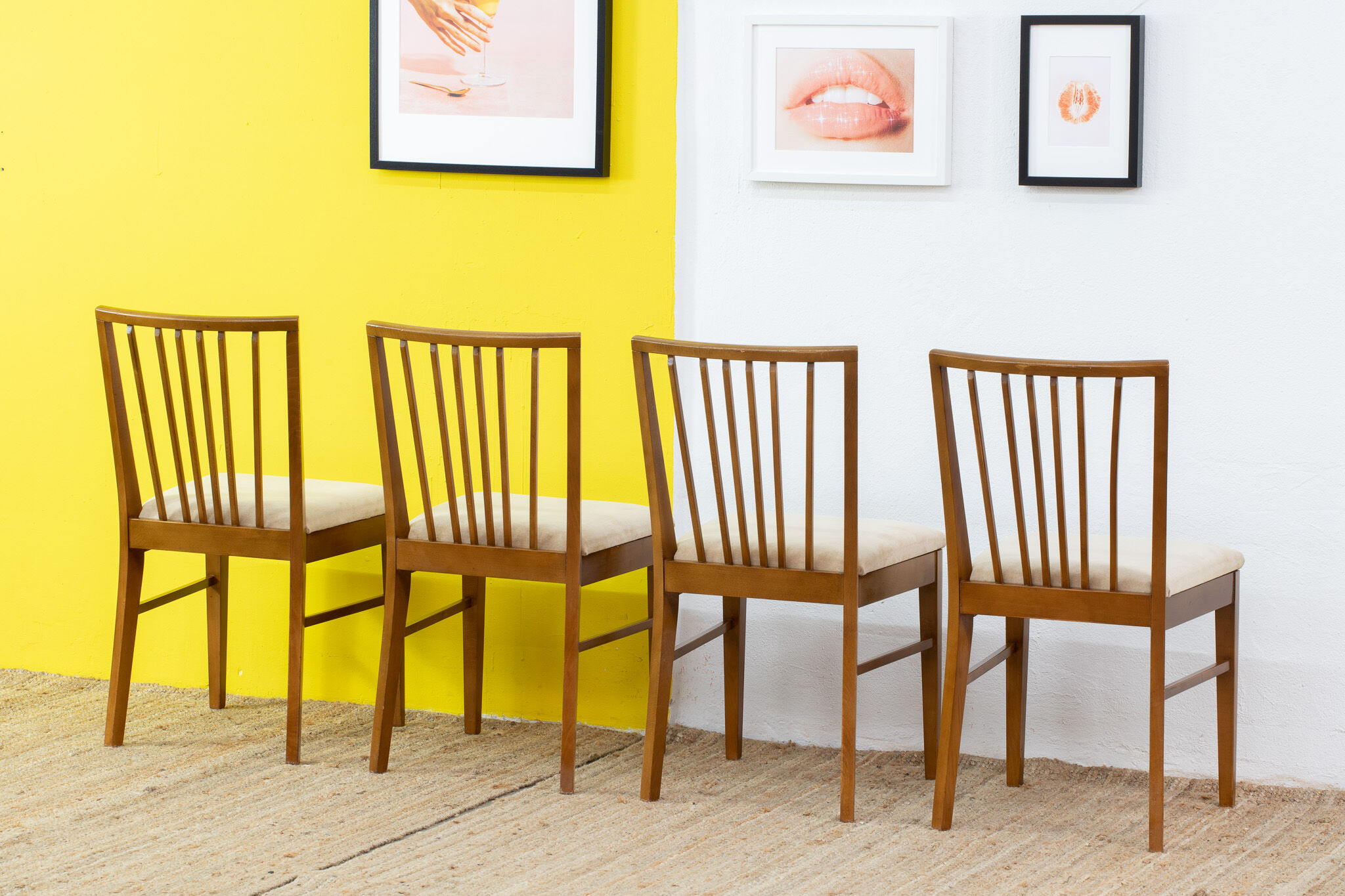 Vintage Scandinavian Chair – 46 cm