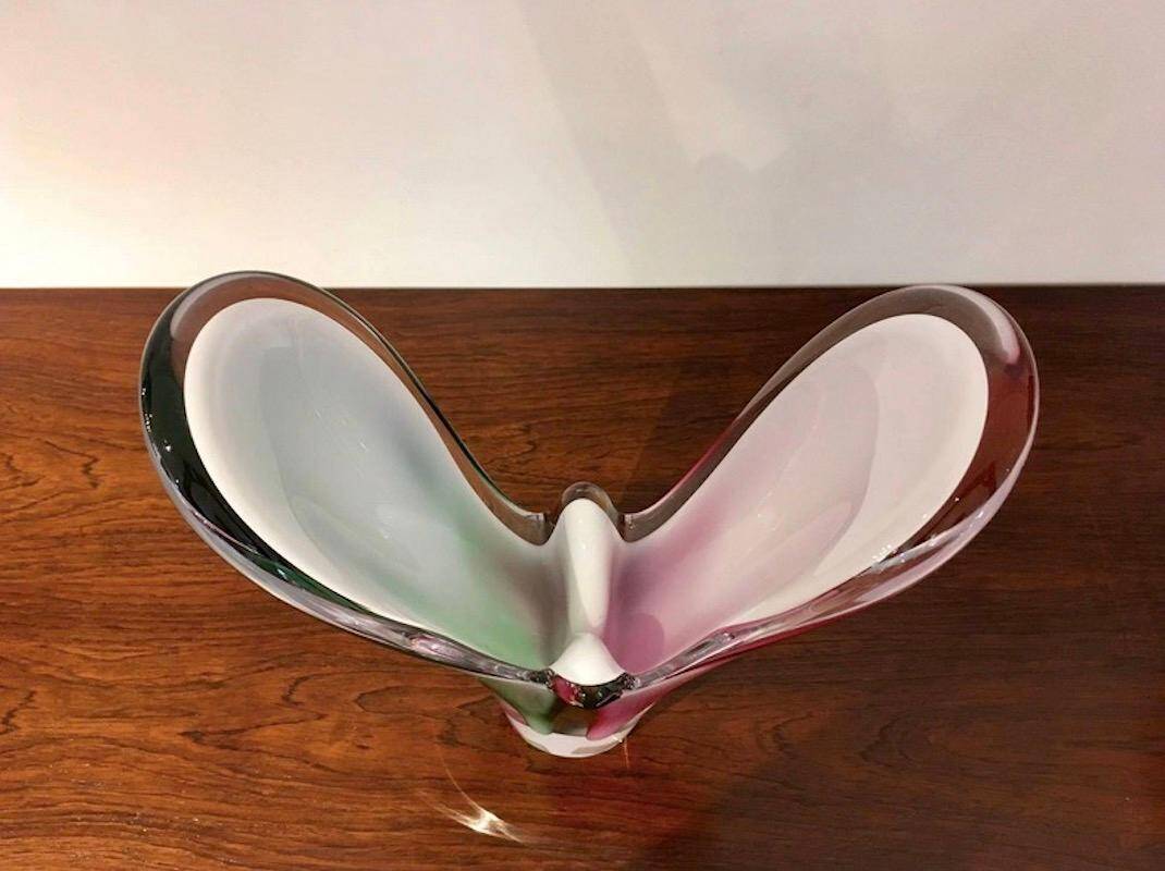 Pair of crystal vases by Paul Kedelv for Flygsfors Coquille
