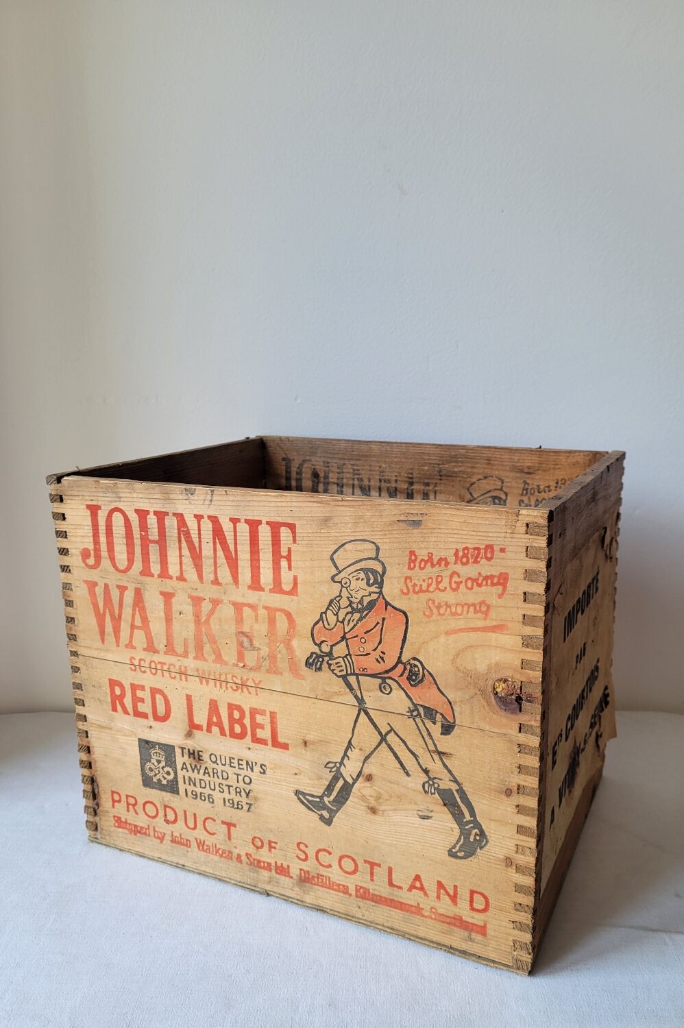 Johnnie Walker wooden crate