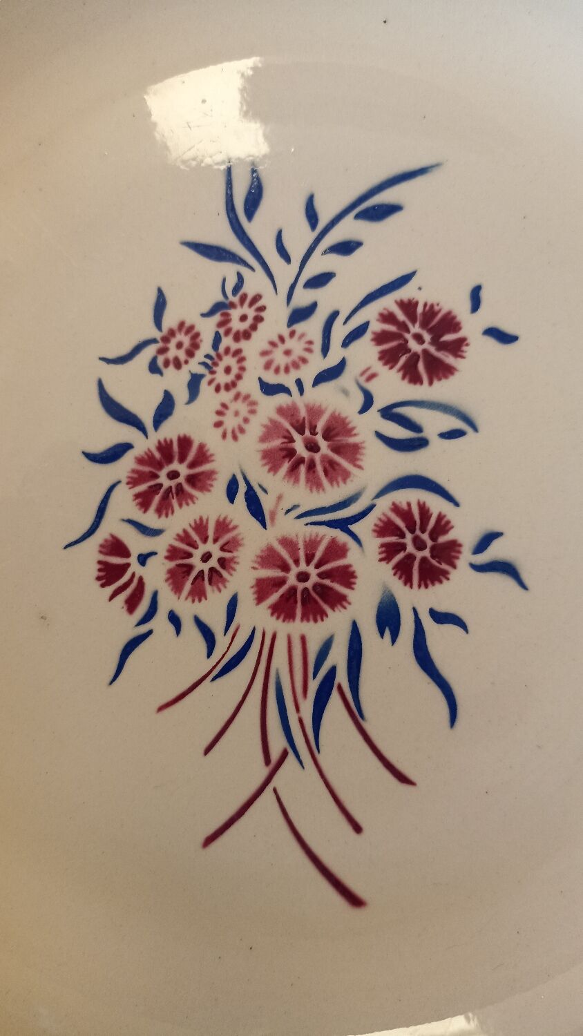 Fenal Badonviller hollow dish, Francine model