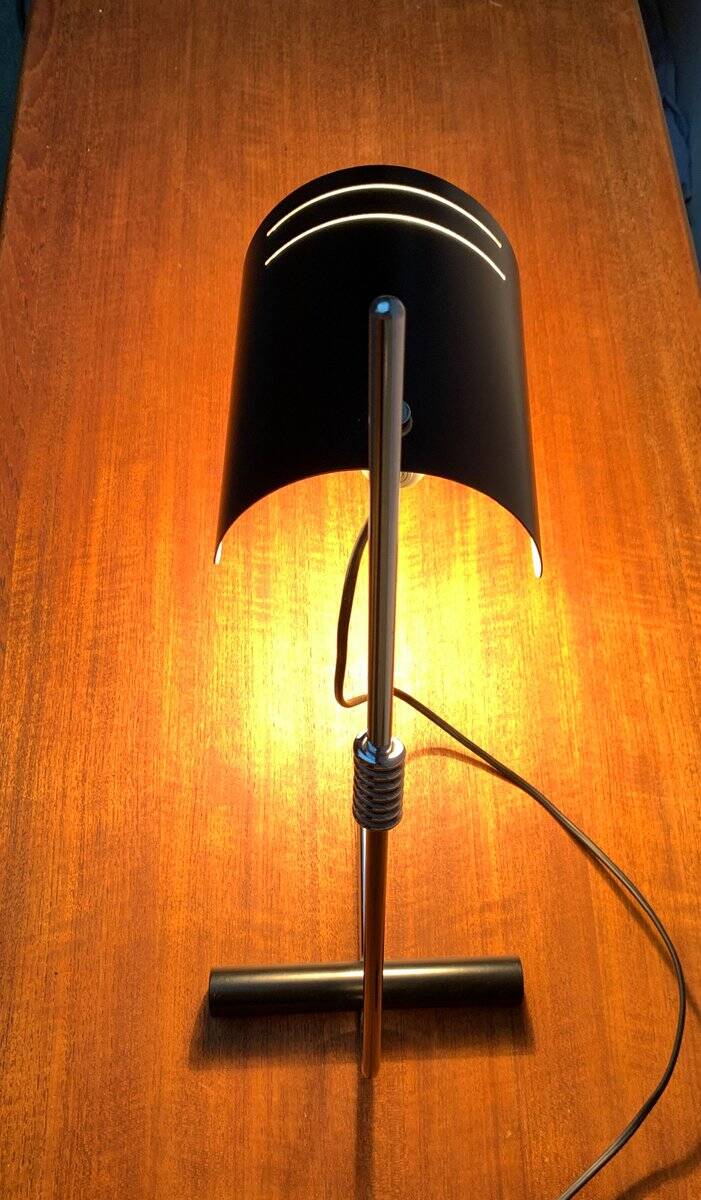 Lampe de table minimaliste italienne du milieu du siècle