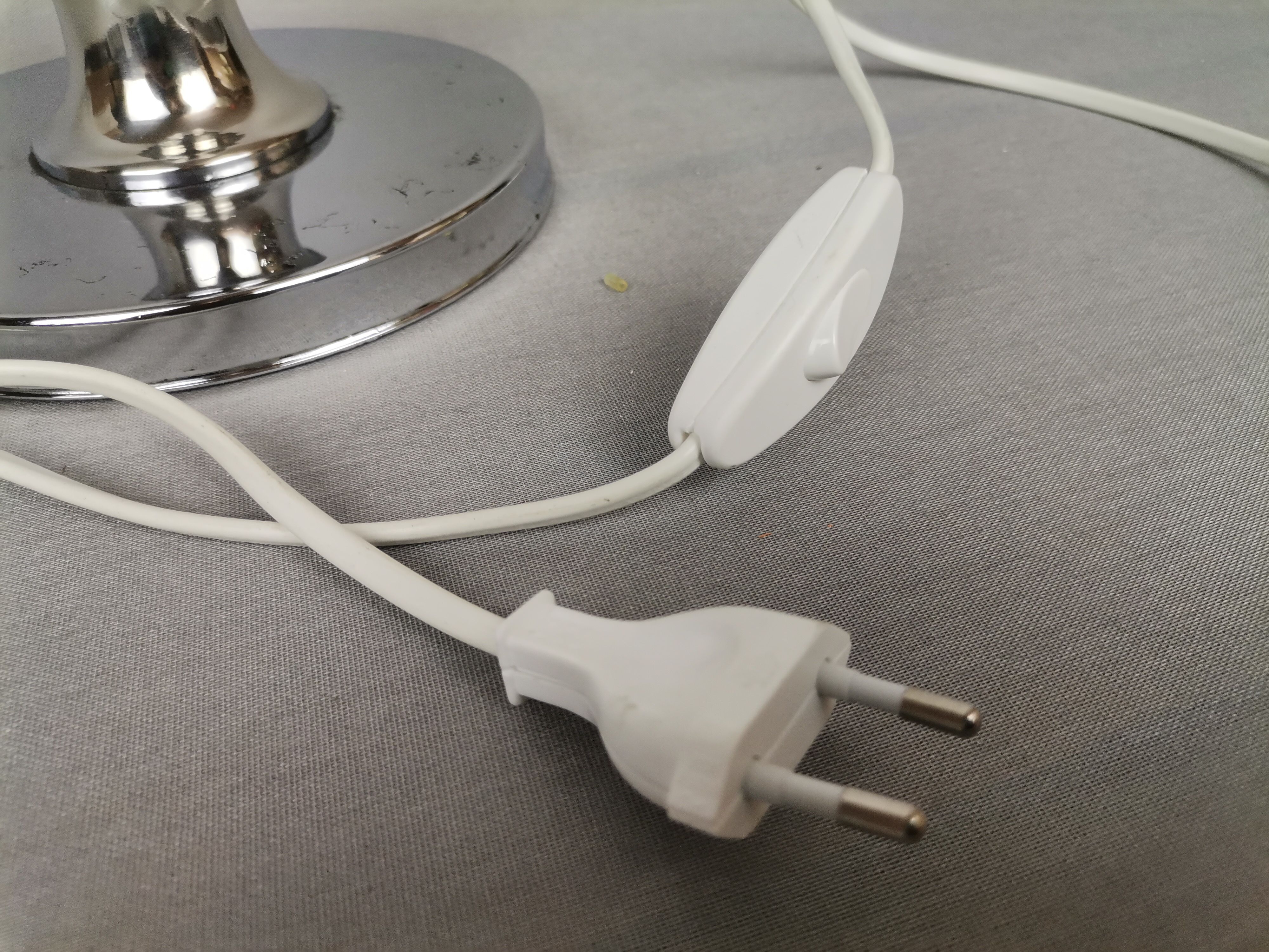 Portuguese mid century modern clear glass chromed buffet table lamp 1970s