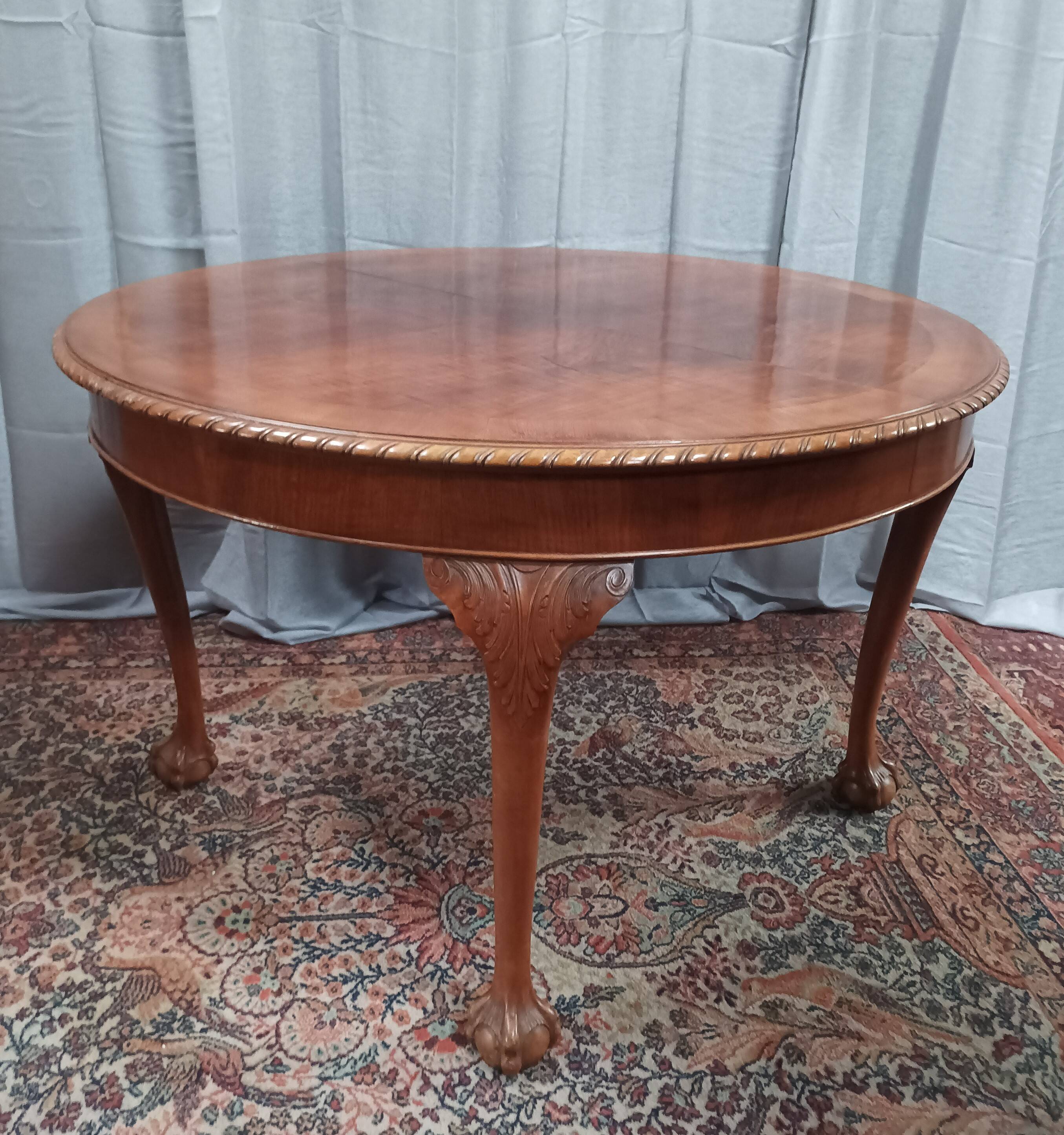 Mahogany Chippendale table Maison Jellinek Paris