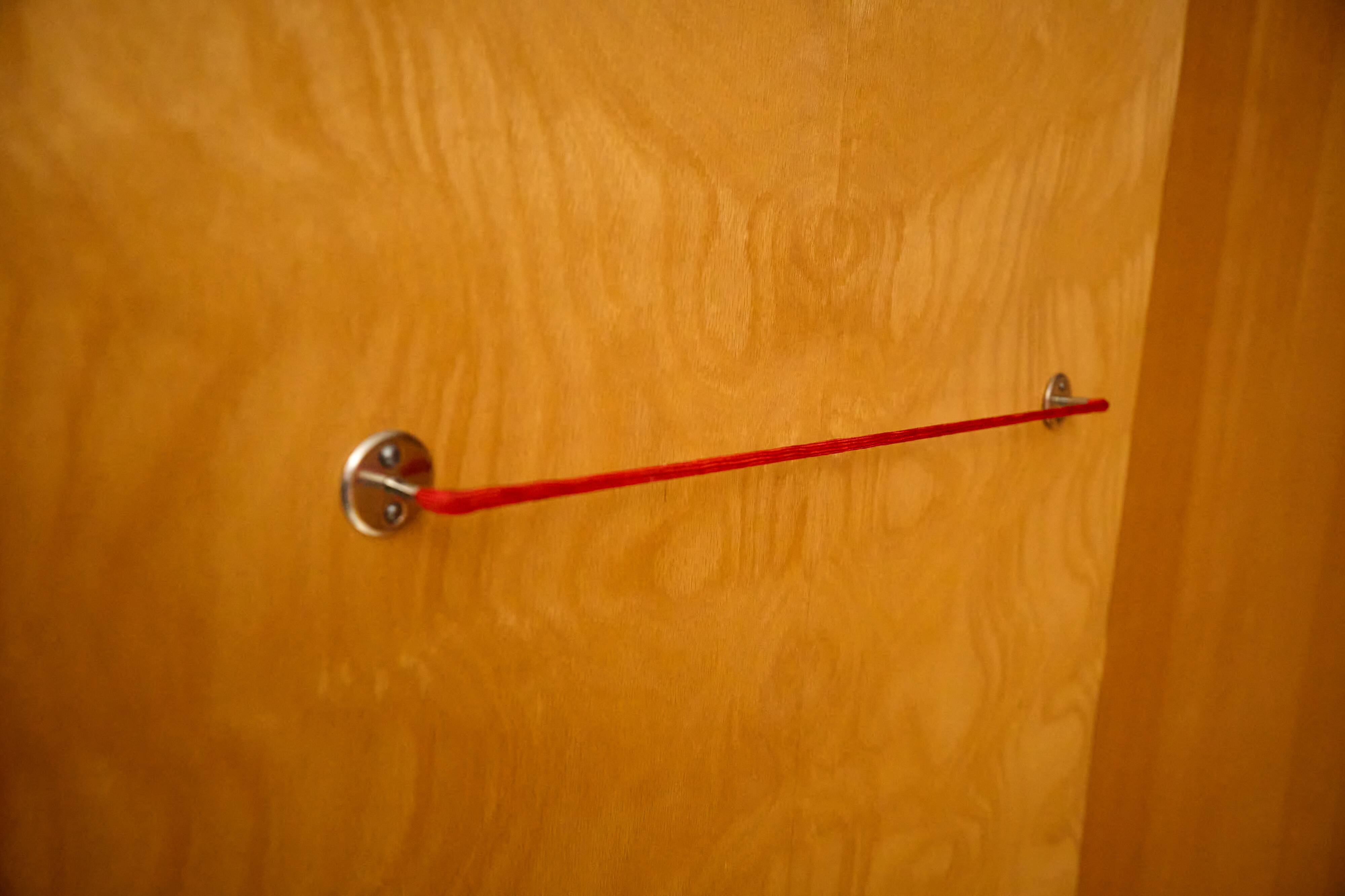 Armoire du milieu du siècle Jiroutek U486