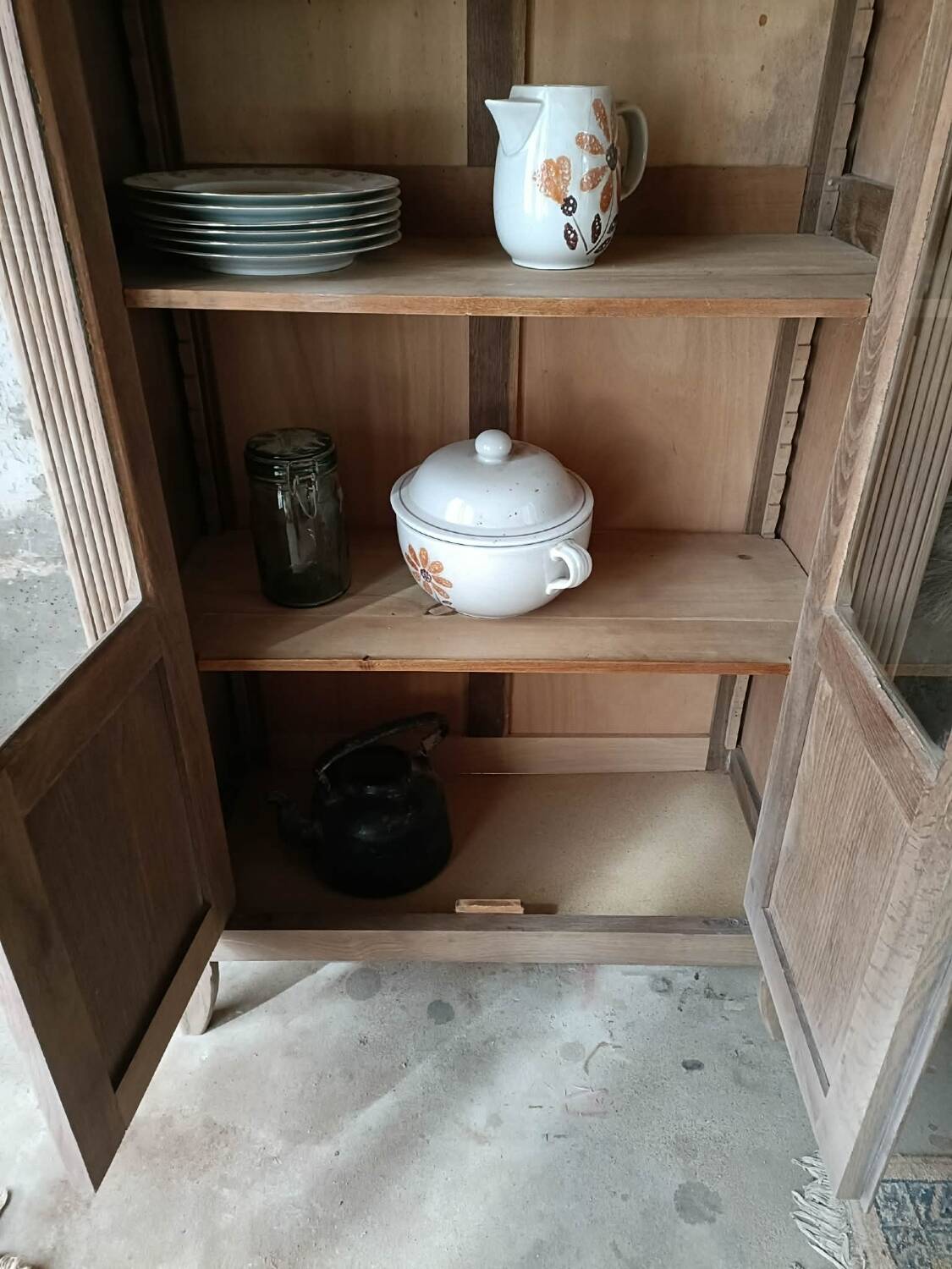 Art Deco display cabinet