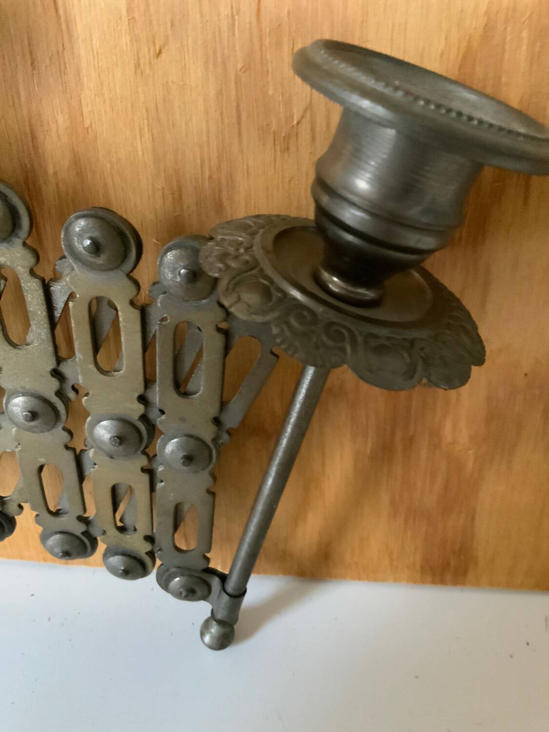 Accordion brass candle holder