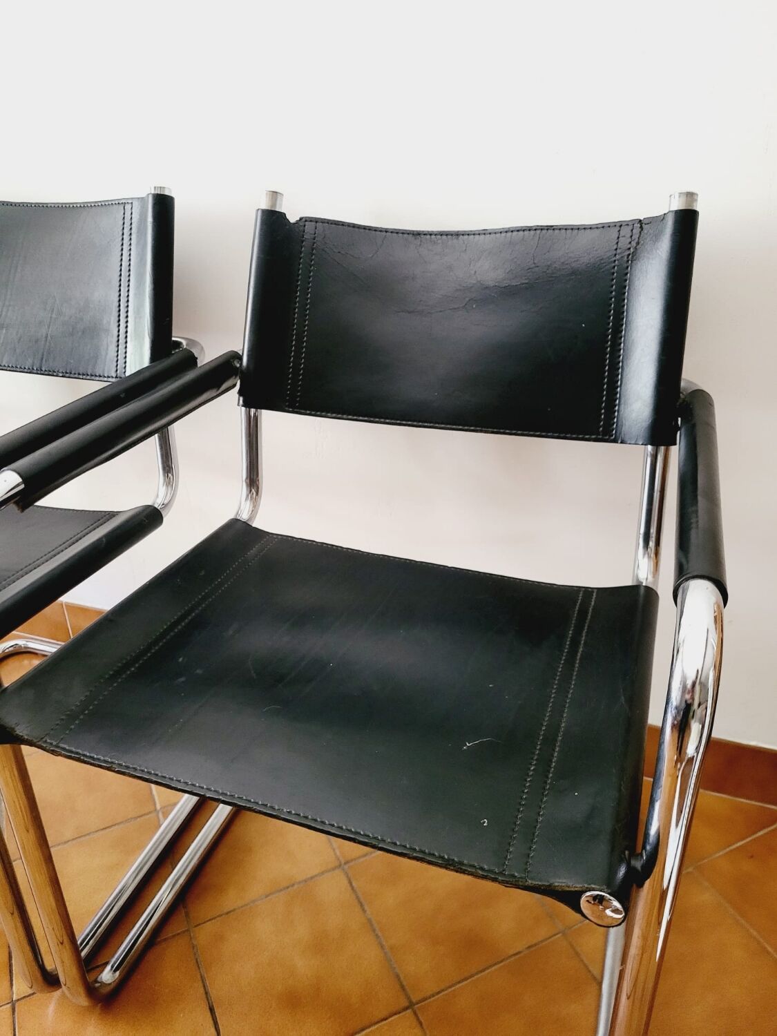 Pair of Mateo Grassi armchairs
