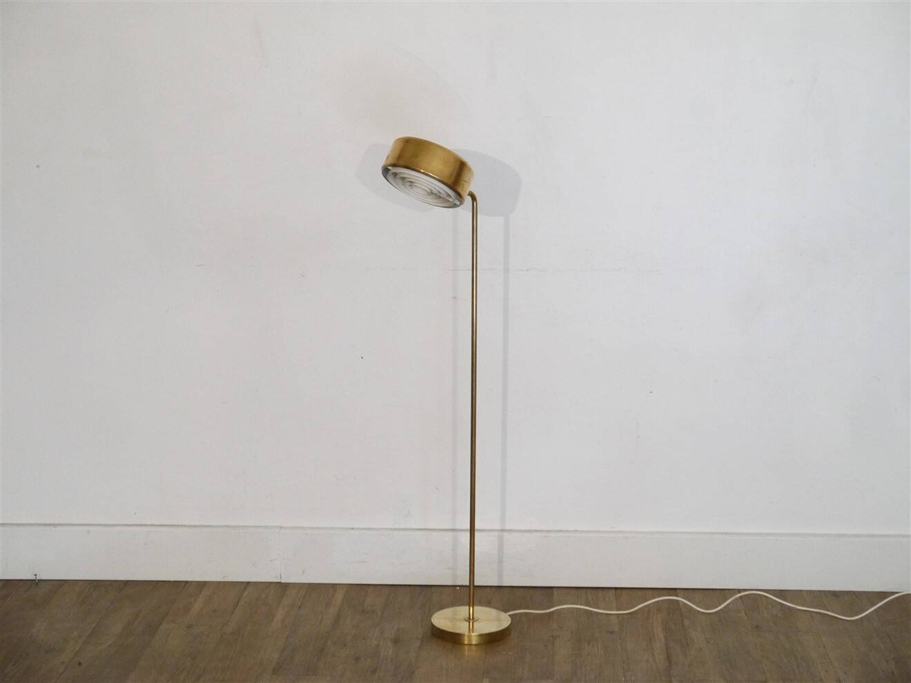 'Olympia' brass floor lamp by Anders Pehrson