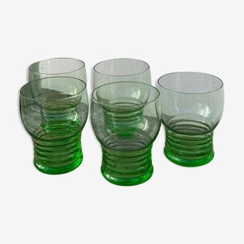 5 verres à eau en verre soufflé vert vintage