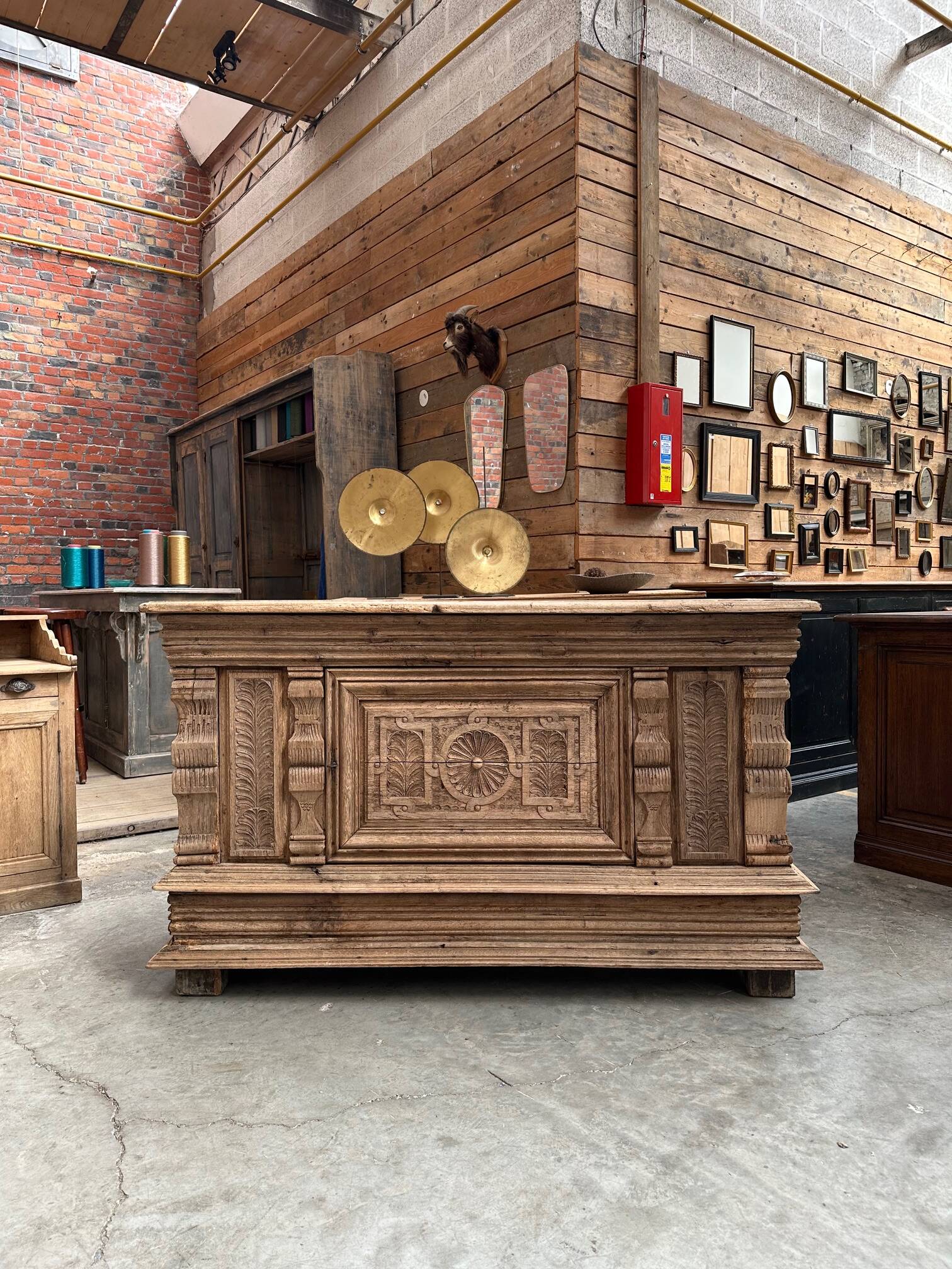 18th century solid oak chest of drawers