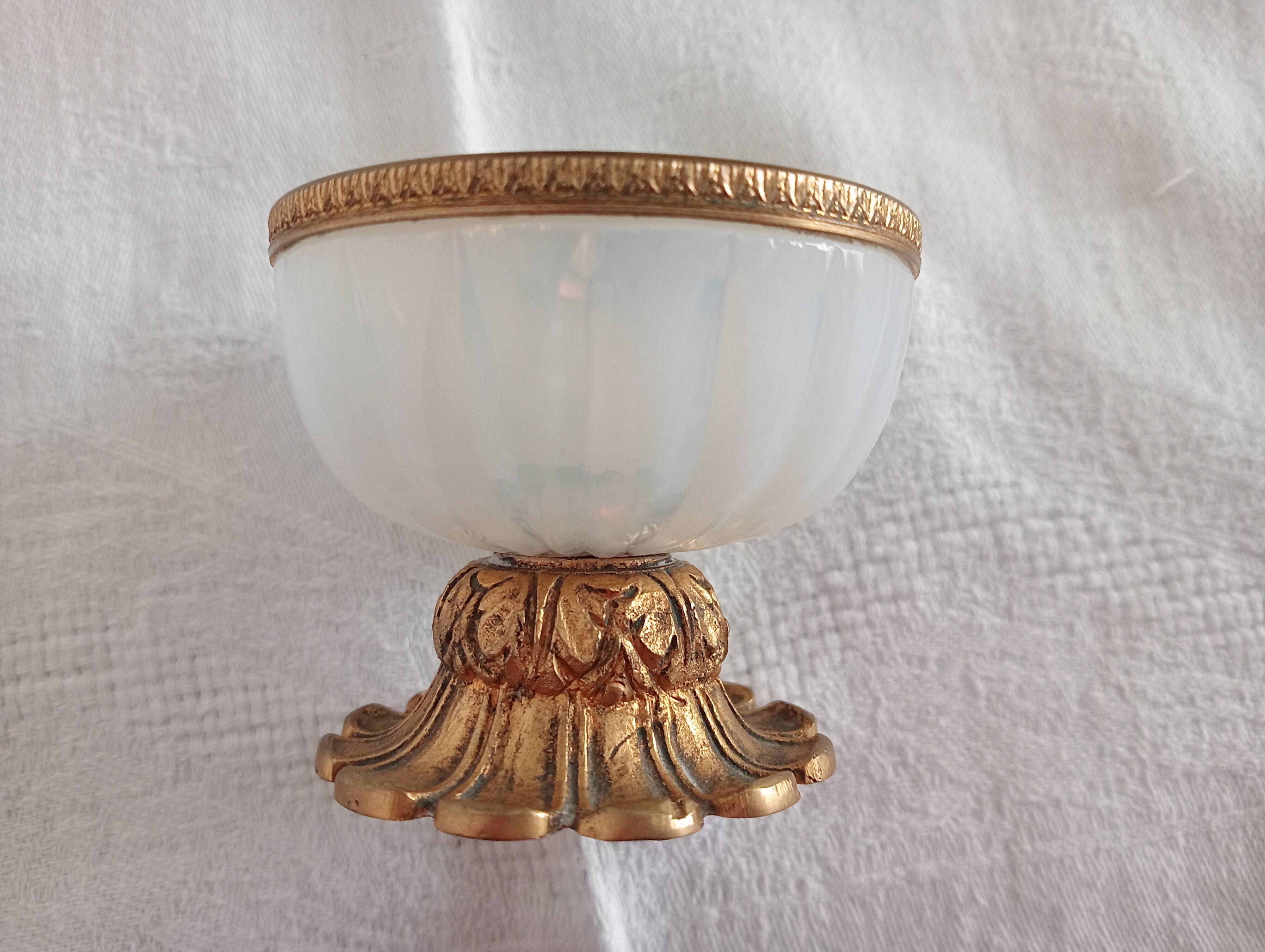 Small alabaster and bronze cup