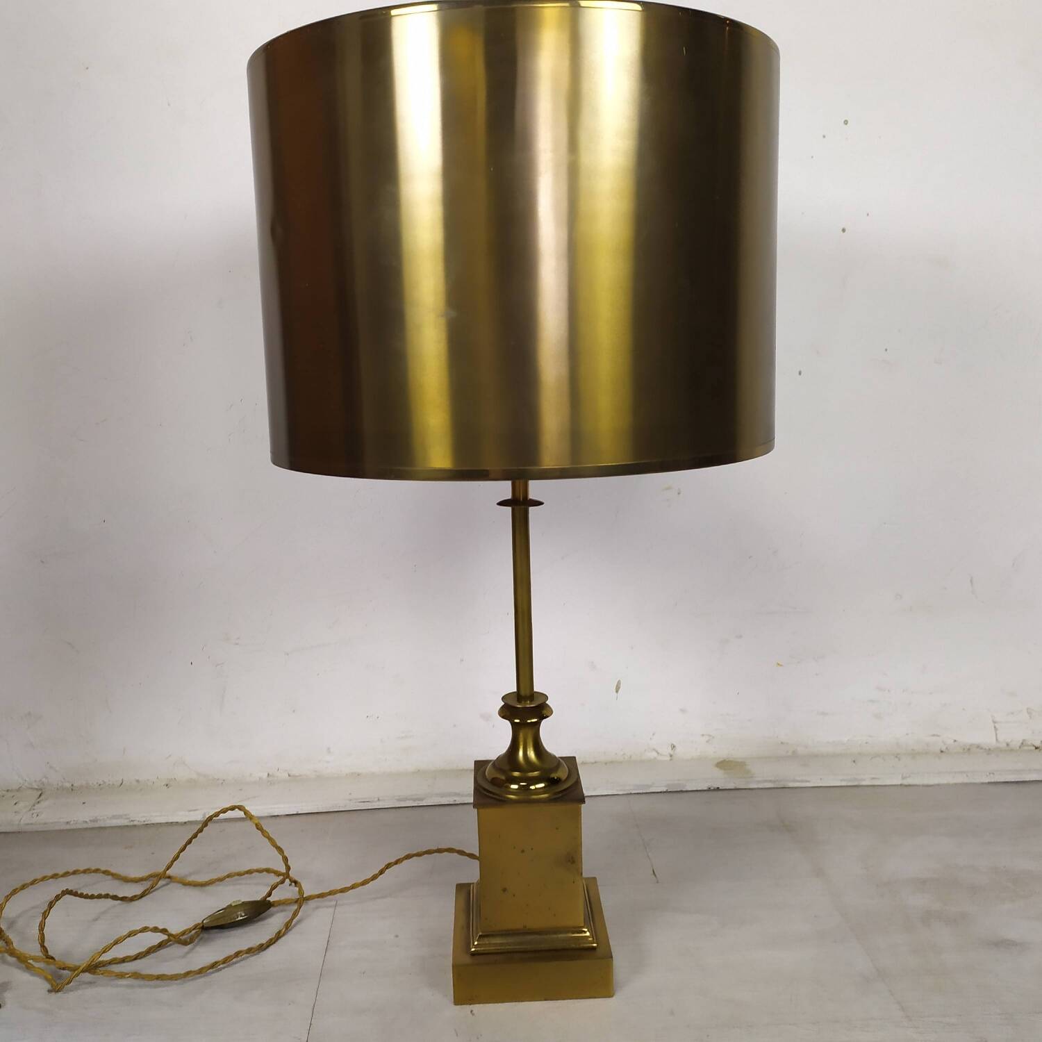 Gilded bronze lamp from Maison Charles