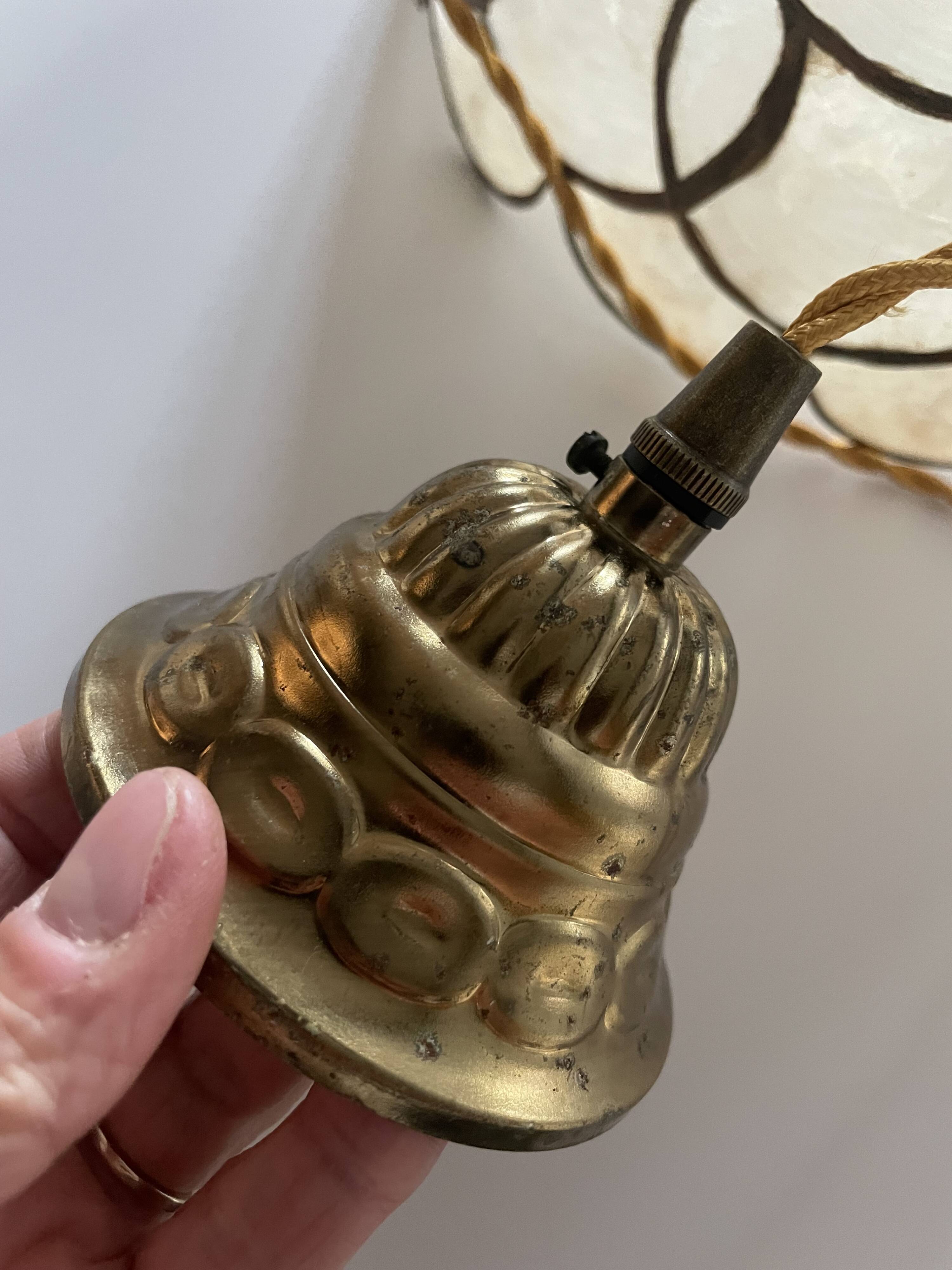 Large pendant lamp with mother-of-pearl and brass shade