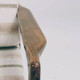 Fauteuil vintage avec coussins en tissu naturel rayé