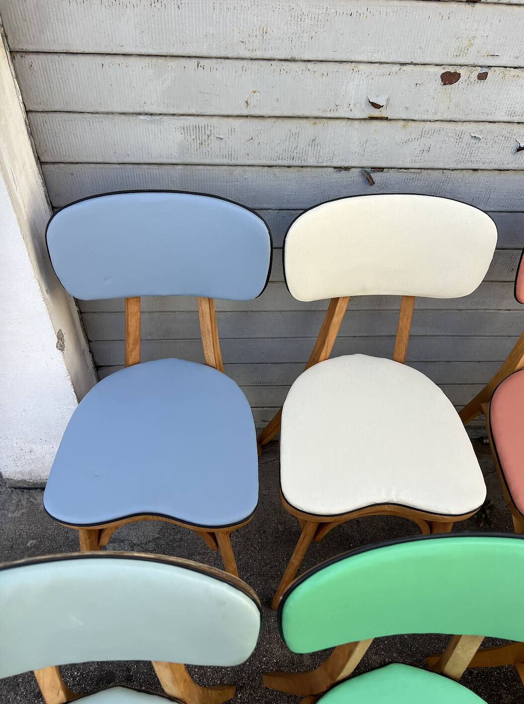 (lot) 14 Heart Compass Multicoloured Chairs