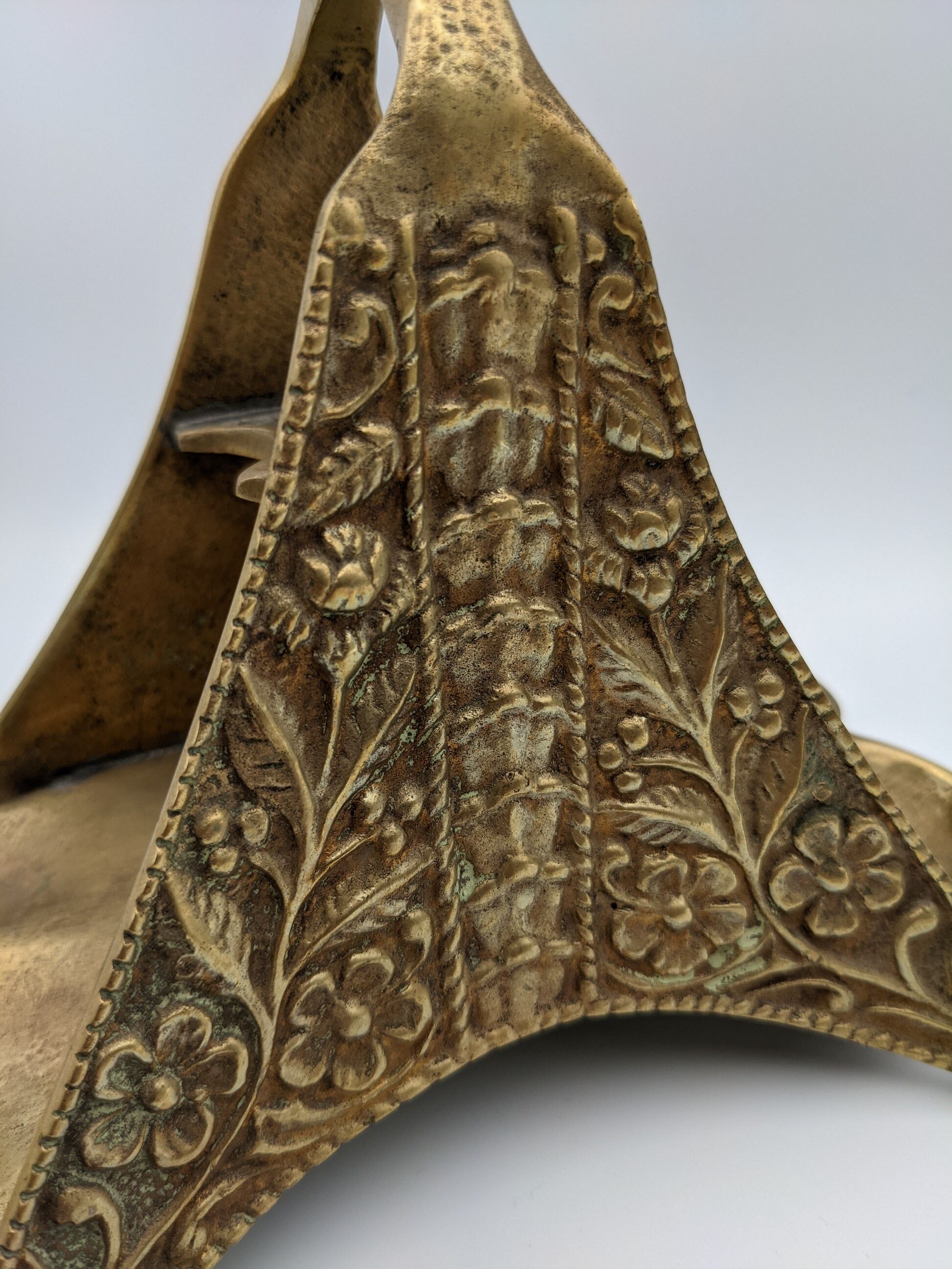 Max Le Verrier bronze pipe holder holder