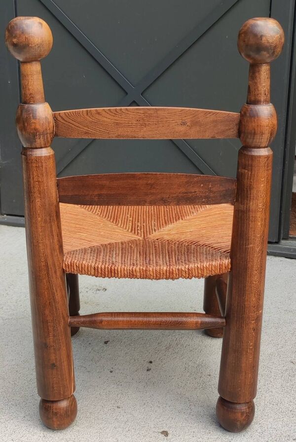 Ancienne petite chaise basse paillée