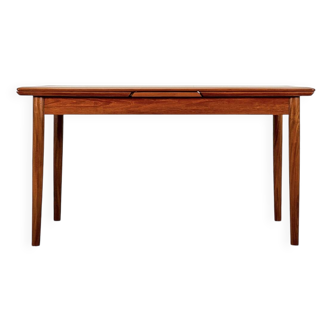Large extending dining table (by Bramin)