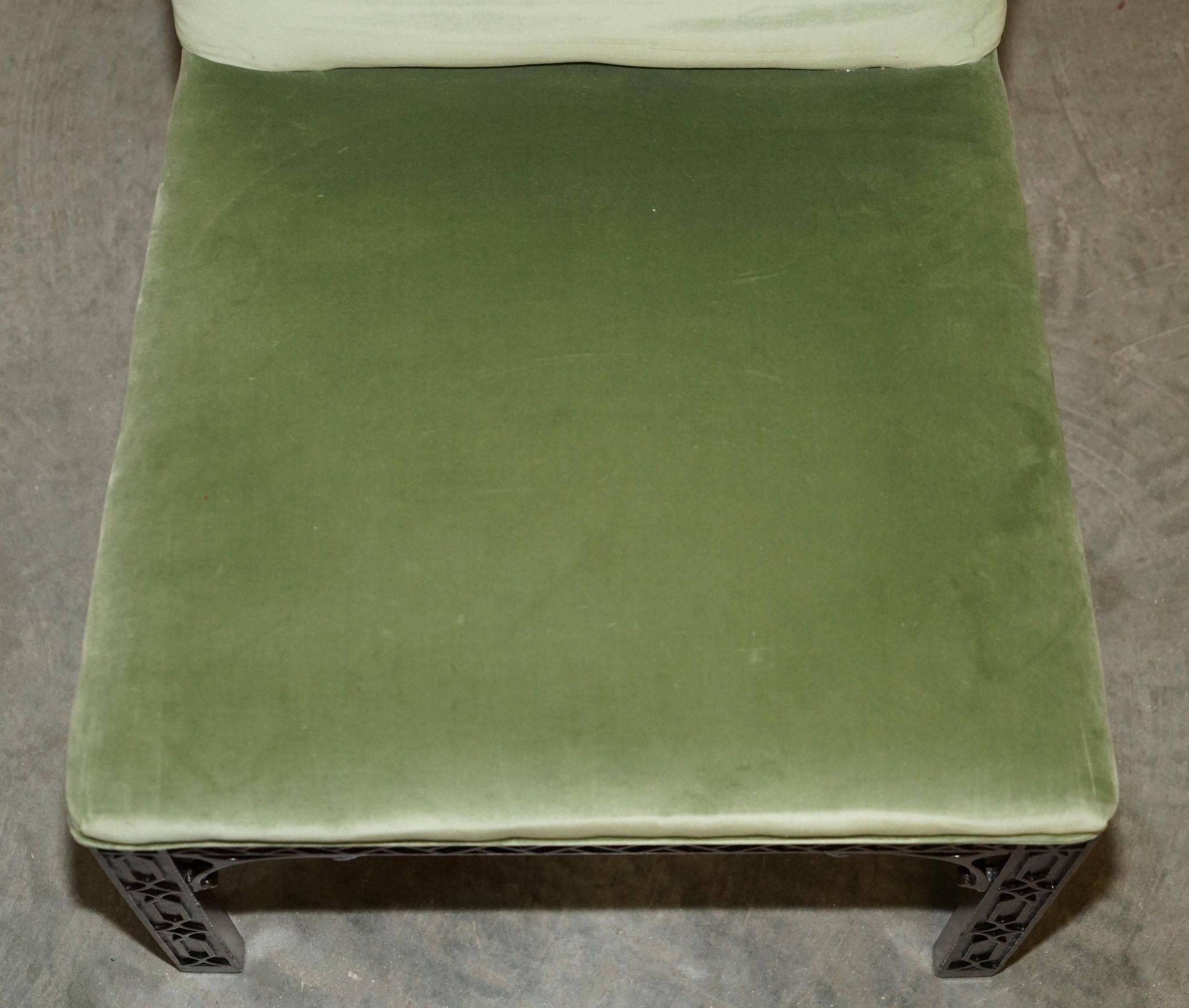Paire de chaises d'appoint victorien Thomas Chippendale finement sculptées