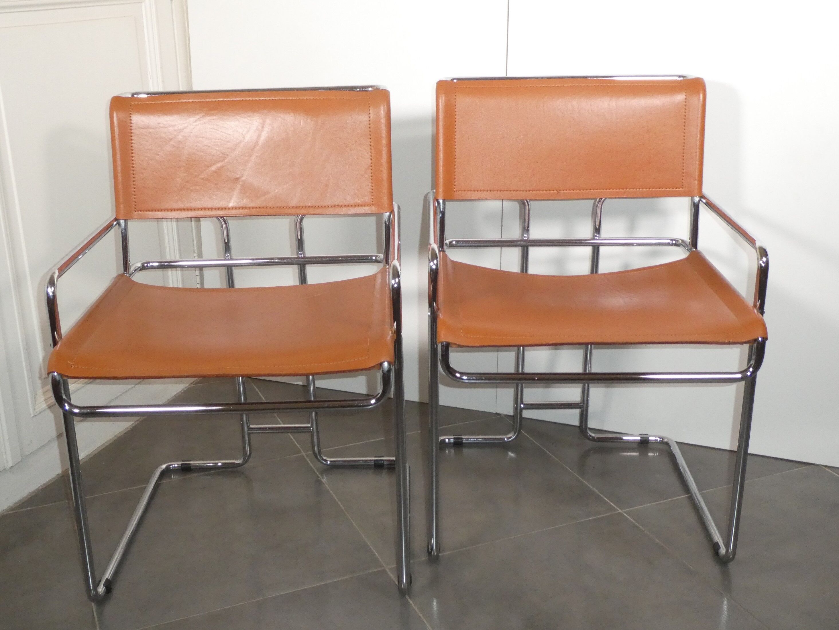 Fauteuils Mariani