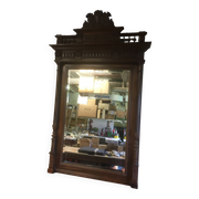Miroir biseauté de style Henri ii en noyer