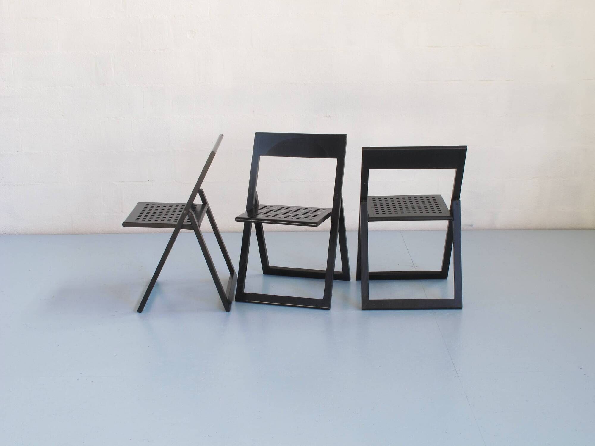 Three Pliaviva folding chairs by Marc Berthier and Alain Chauvel for Magis Italy 1980