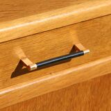 Furniture with 1 door and 1 drawer in light oak.