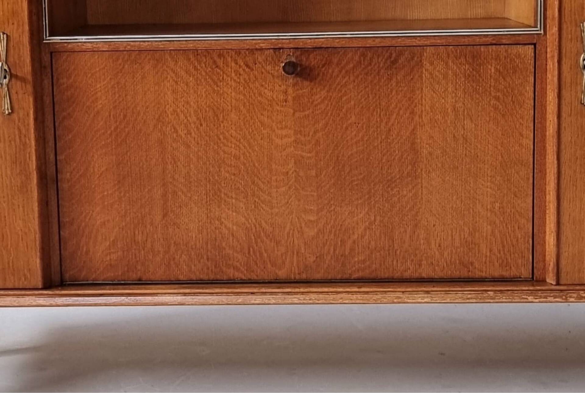 Mid-century central table