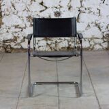 Cantilever armchair in chromed metal and black leather, 1970
