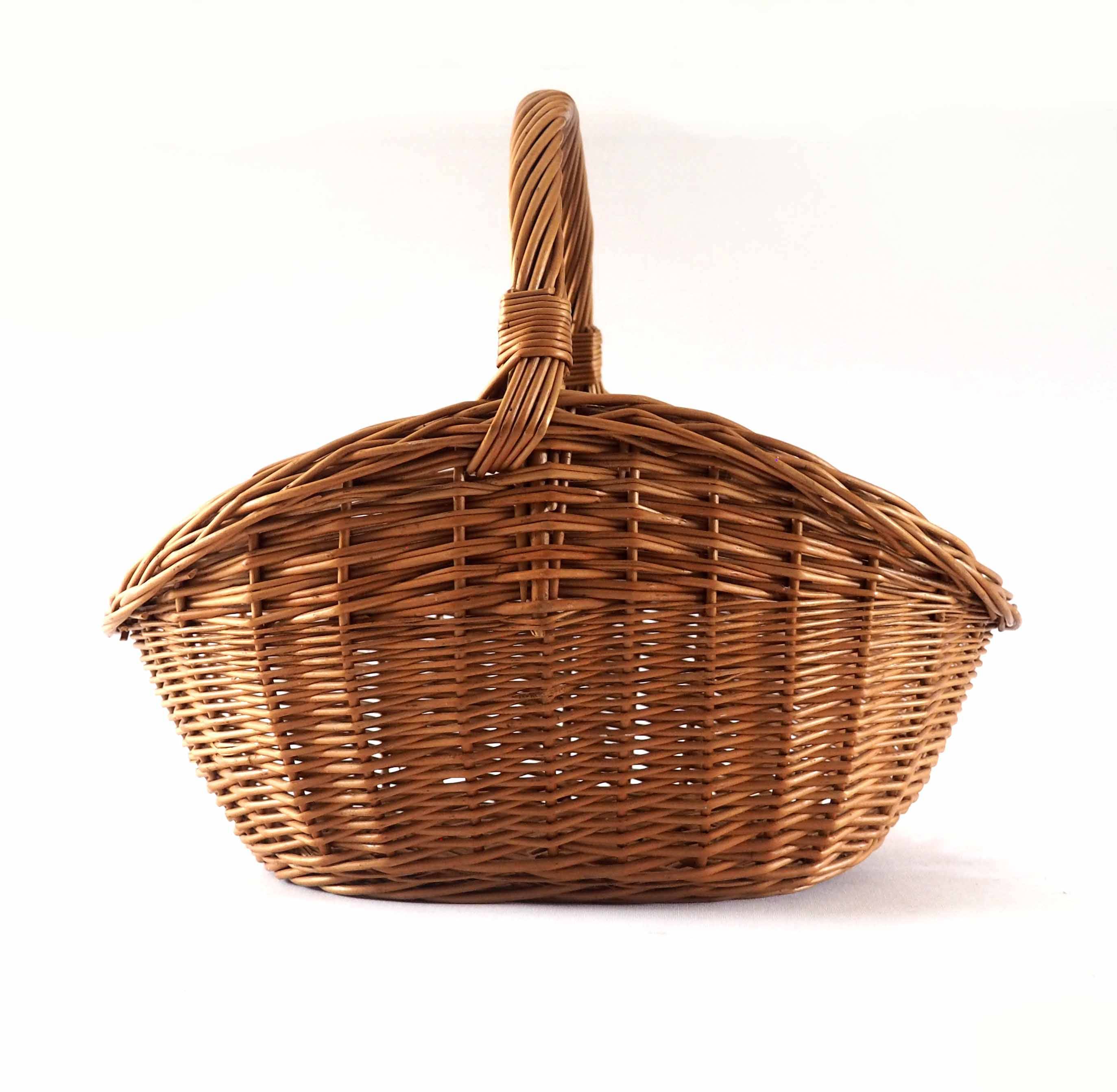 Caramel rattan basket
