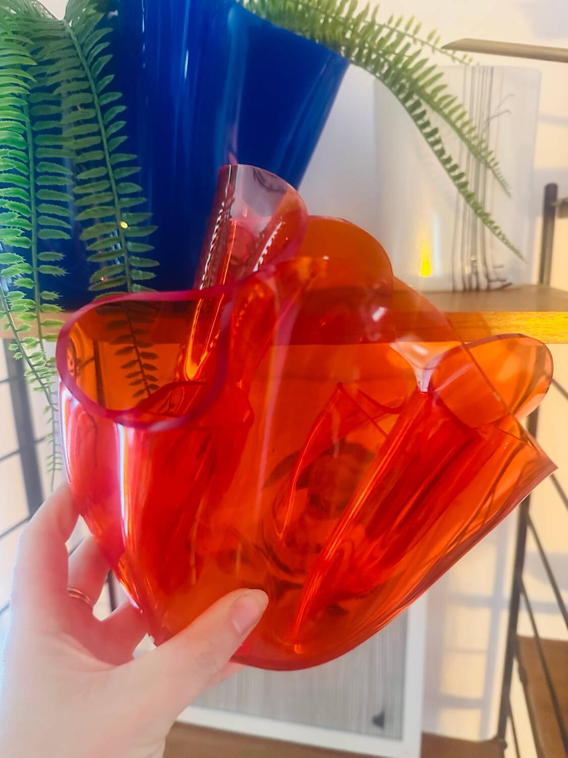 Guzzini plexiglass vase, 70s