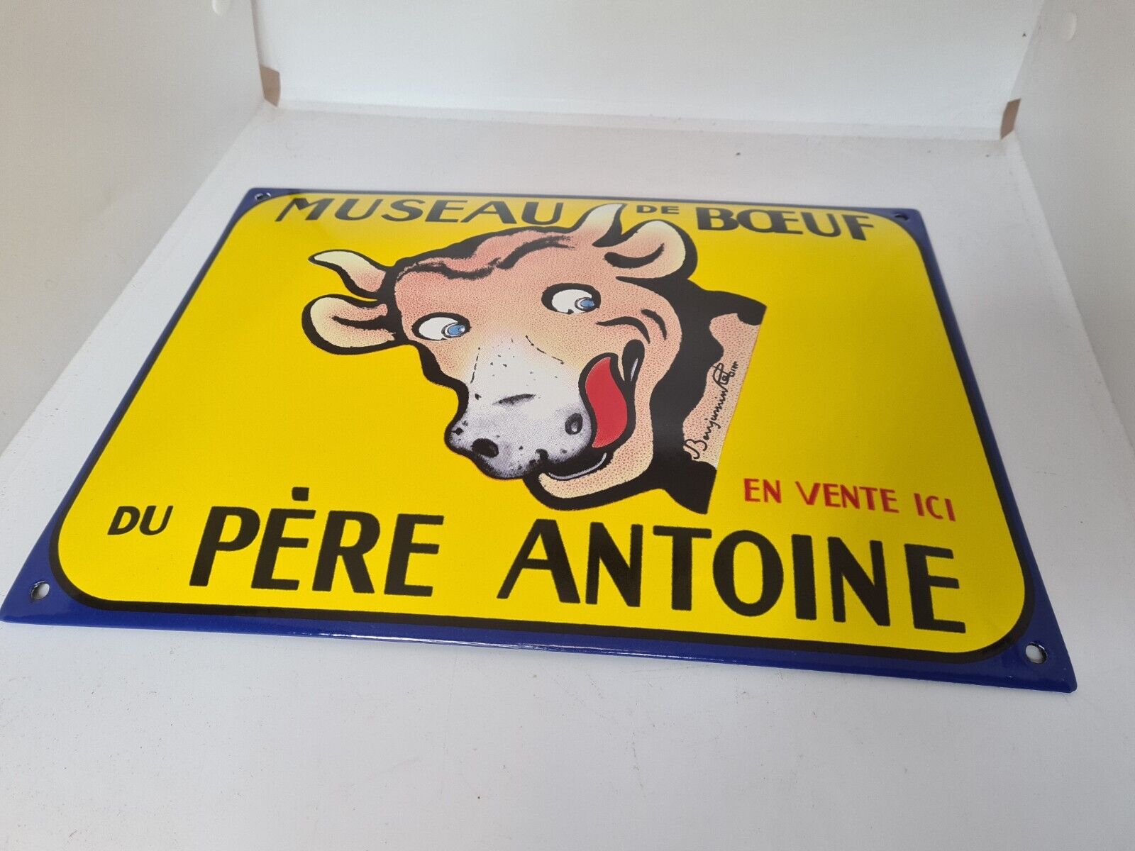 Enamelled ox muzzle plate of Father Antoine