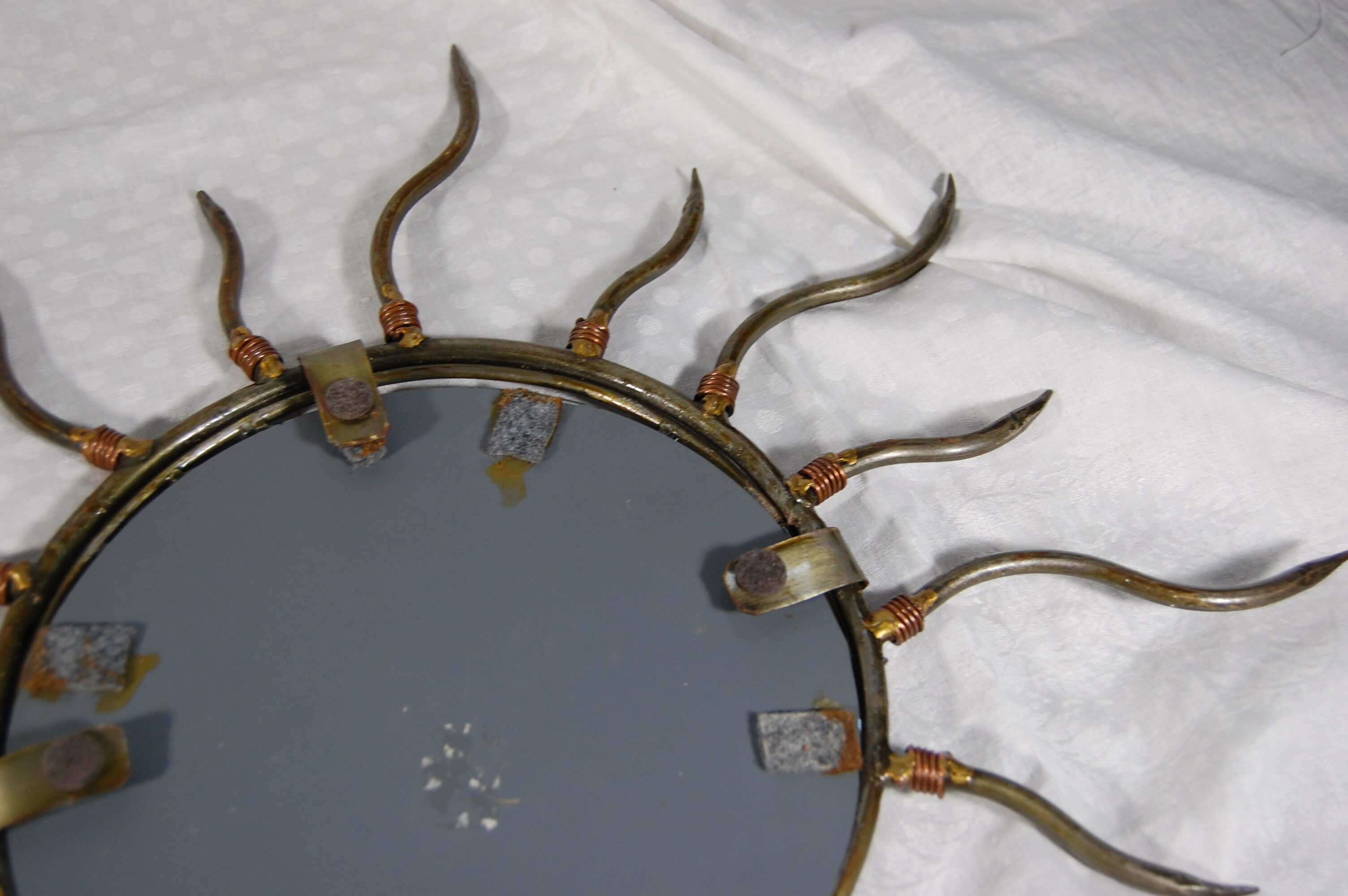 Sun metal mirror 20cm